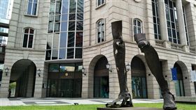 BELLAVITA,林良材,台灣,藝術家,旅歐,文化,聾啞,吳三連獎,油畫,雕塑-廠商提供