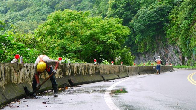 蘇花公路112.6K　 明開放通行