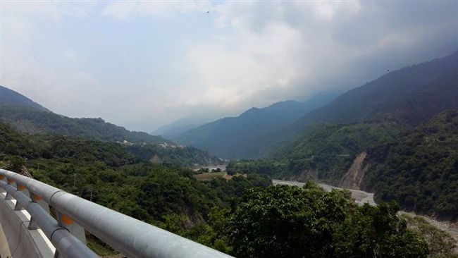 暴雨強襲！高雄桃源急撤26人下山