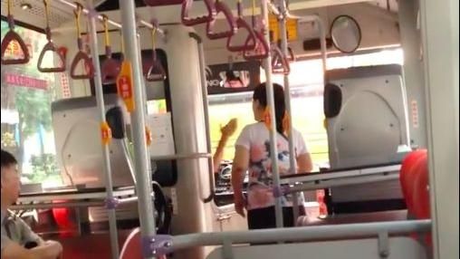 陸大媽無理取鬧　台司機神回拍手嘲諷