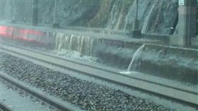 大雨,豪雨,梅雨,西南氣流,台鐵,道路,停駛,深澳線