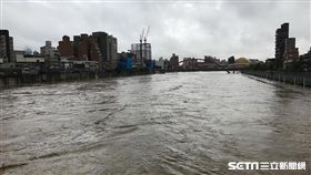 暴雨淹水／基隆河水位高漲-圖／網友授權提供，未經同意請勿翻攝使用