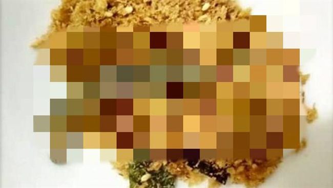 嗑全素香鬆驚見「牠」　網友直呼超噁