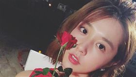 發生這事自嘲腦袋空空　邵雨薇：我沒在鬧，準備報警（圖／翻攝臉書）