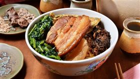 巷弄美食爌肉飯。（圖／易遊網提供）
