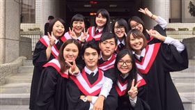 經紀人幫盯　涂善存力拚明年順利畢業 圖/佳葳娛樂提供