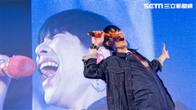 ZenFone狂歡趴　蕭敬騰飆「王妃」嗨翻雨夜(圖／華碩)　