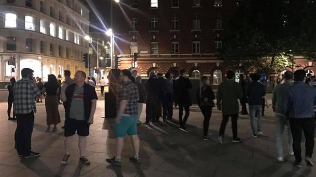 台男目擊英恐攻　驚：兇嫌抓人就割喉