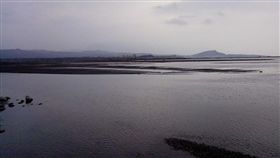 卑南溪出海口,海浪,海水
圖／翻攝自維基百科