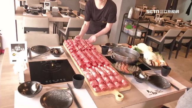 72盎司牛肉鍋　「特製板」才裝得下