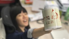 限時限量歌詞馬克杯 「喝」出不敢講的內心話