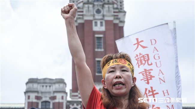 同歸於盡！大觀自救會府前抗議遭驅離