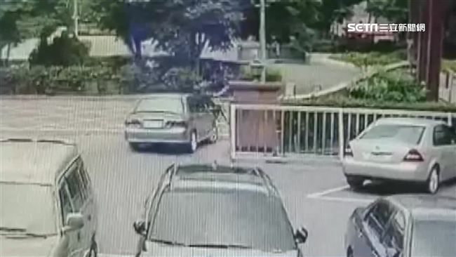 調解破局怒砍人　男手臂刀傷見骨