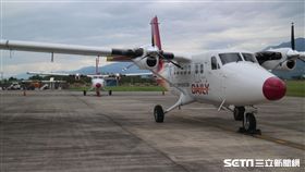 德安航空DHC6-400新型客機。（圖／民航局提供）