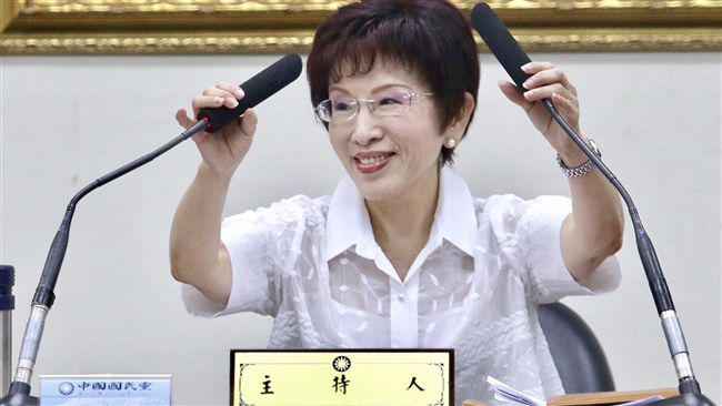 柱盼最遲7月中交接　謝龍介籲她放手