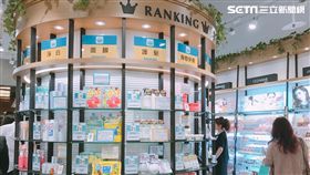 @cosme微風店。（圖／記者馮珮汶攝）