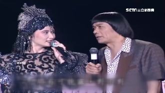 李烈火辣透視裝　遭豬哥亮虧像觀音媽