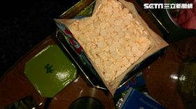 友送茶葉罐打開竟是一粒眠，老夫妻誤認是茶錠喝完送醫。（圖／翻攝畫面）