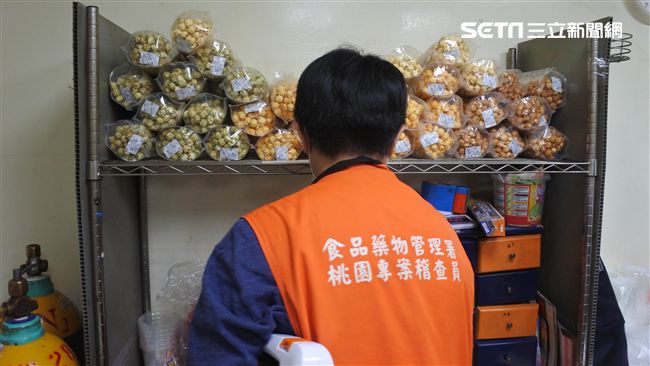 網夯店啵啵球爆米花　原料過期7個月