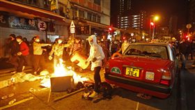 16:9
香港,旺角,示威,縱火（圖／美聯社／達志影像）