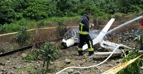 花蓮,豐濱鄉,長紅橋,濃煙,直升機,救援,齊柏林,看見台灣（圖／豐濱救難義消提供）