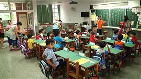 珣珣-教室 學生 老師 示意圖