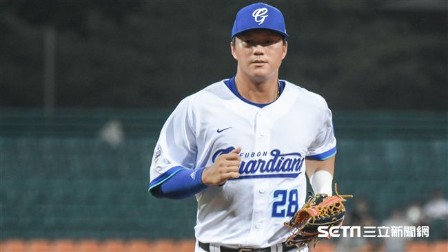 富邦熱身賽首戰宰獅　高國輝排第7棒