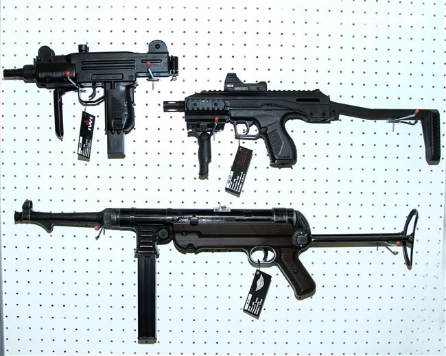 2017國際迷彩嘉年華會暨世界盃極限射擊總決賽，25國高手頂尖對決。（記者邱榮吉/攝影）