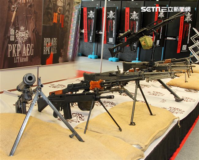 2017國際迷彩嘉年華會暨世界盃極限射擊總決賽，25國高手頂尖對決。（記者邱榮吉/攝影）