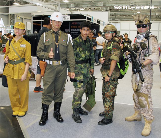 2017國際迷彩嘉年華會暨世界盃極限射擊總決賽，25國高手頂尖對決。（記者邱榮吉/攝影）