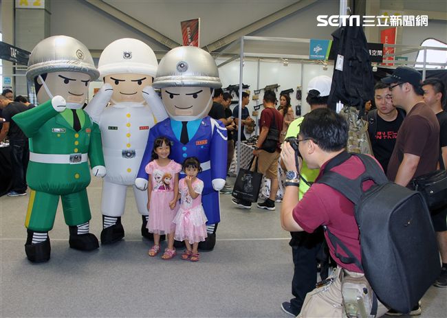 2017國際迷彩嘉年華會暨世界盃極限射擊總決賽，25國高手頂尖對決。（記者邱榮吉/攝影）