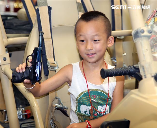 2017國際迷彩嘉年華會暨世界盃極限射擊總決賽，25國高手頂尖對決。（記者邱榮吉/攝影）