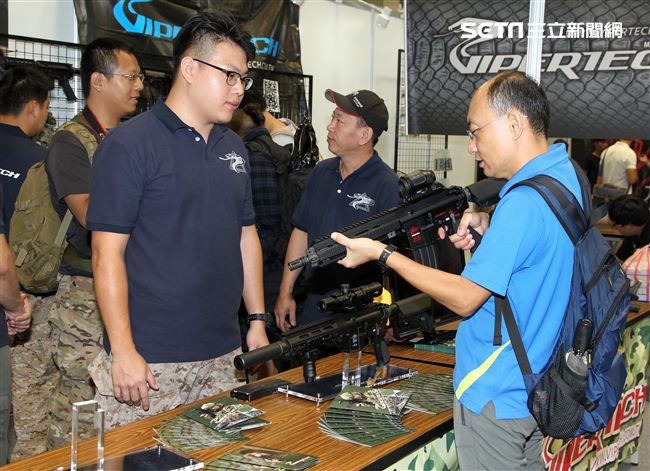 2017國際迷彩嘉年華會暨世界盃極限射擊總決賽，25國高手頂尖對決。（記者邱榮吉/攝影）