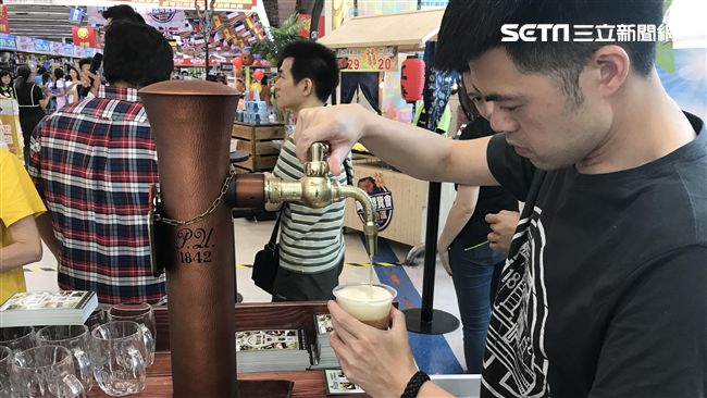 家樂福引20國啤酒　強推怪怪洋芋片