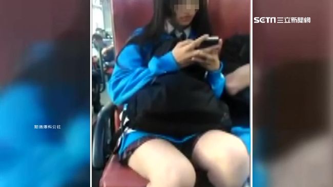 男咆哮逼學生讓座　網友失焦只注意她