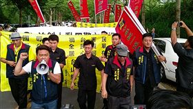 林飛帆婚禮  中華統一促進黨舉布條訴求(圖/中央社)