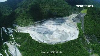 齊柏林上月曾嘆：亞泥比5年前挖得深