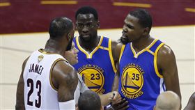 ▲LeBron James與KD。（圖／美聯社／達志影像）