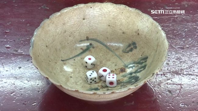 他酒醉碰桌犯大忌　莊家擲骰輸錢砍人