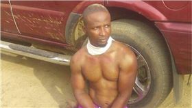 非洲,人頭,頭顱,器官,寶特瓶,屍塊,屍體,Rasheed Ajibade　圖／翻攝自Punchng