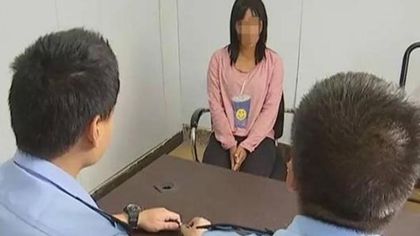 姐妹互換身分　與對方老公結婚生子