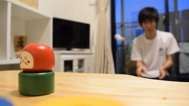 京大學生「擲瓶蓋」　網驚：彈指神功