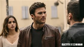 史考特伊斯威特,Scott Eastwood,安娜德哈瑪絲,Ana de Armas,盜速飛車,Overdrive／威視提供