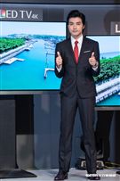 賀軍翔出席LG OLED電視上市記者會。（圖／記者林敬旻攝）