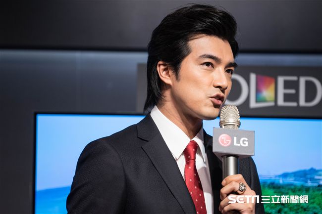 賀軍翔出席LG OLED電視上市記者會。（圖／記者林敬旻攝）