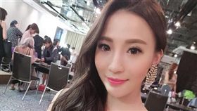 直播女神 Anber Lin 小安柏_https://www.facebook.com/anberbabe/?fref=ts