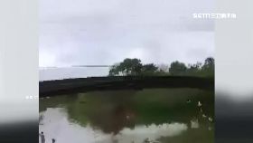 橋斷齊落水0800