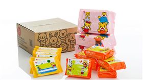 驚！這三款濕紙巾出包　居然越擦越臭(圖/翻攝台農純水濕紙巾優美科純水濕巾臉書)
