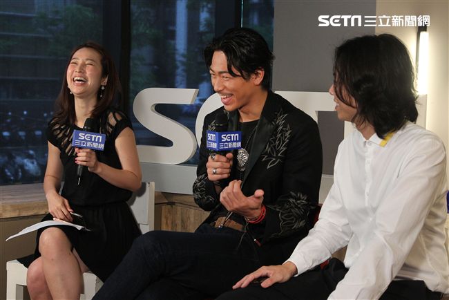 日本天團「EXILE放浪兄弟」成軍16年，AKIRA參加「三立新聞網」的直播見面會。（記者邱榮吉/攝影）