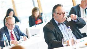 3奇幻數字成就三星獎　這杯台灣茶「醉倒」米其林大師